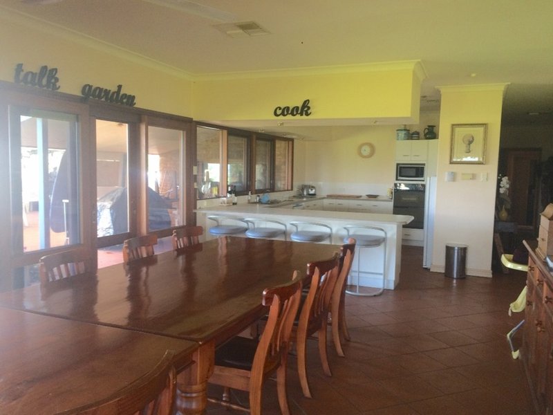 Photo - 46 Red Lane, Canowindra NSW 2804 - Image 7