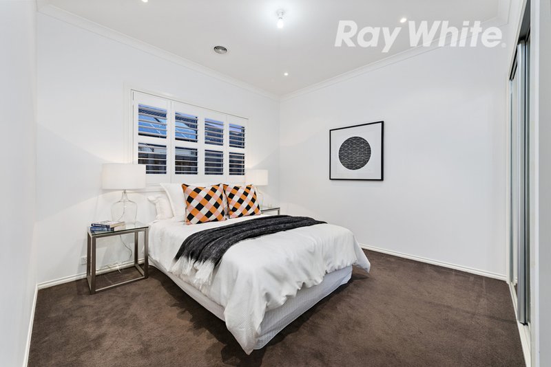 Photo - 46 Redding Rise, Epping VIC 3076 - Image 12