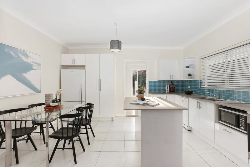 Photo - 46 Redmond Street, Leichhardt NSW 2040 - Image 4