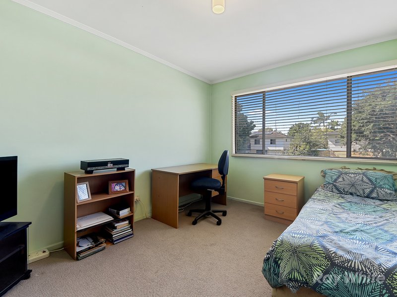 Photo - 46 Rinnicrew Street, Bracken Ridge QLD 4017 - Image 11