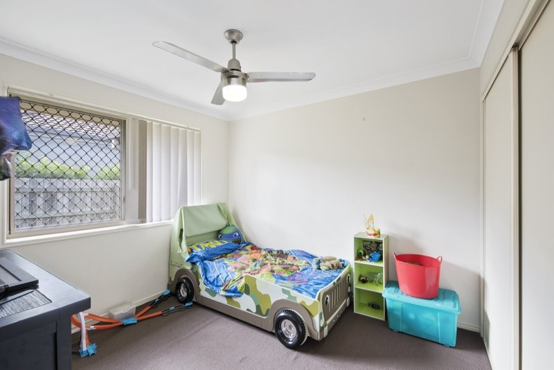 Photo - 46 Ronald Court, Caboolture South QLD 4510 - Image 7