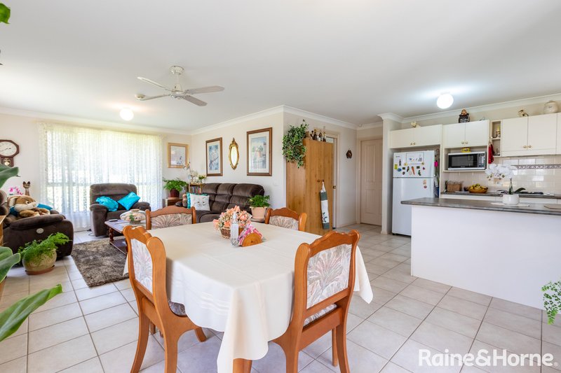 Photo - 46 Rosemont Avenue, Kelso NSW 2795 - Image 3