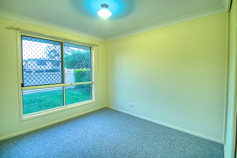 Photo - 46 Russell Street, Silkstone QLD 4304 - Image 11