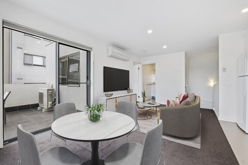 Photo - 4/6 Sapling Street, Harrison ACT 2914 - Image 5
