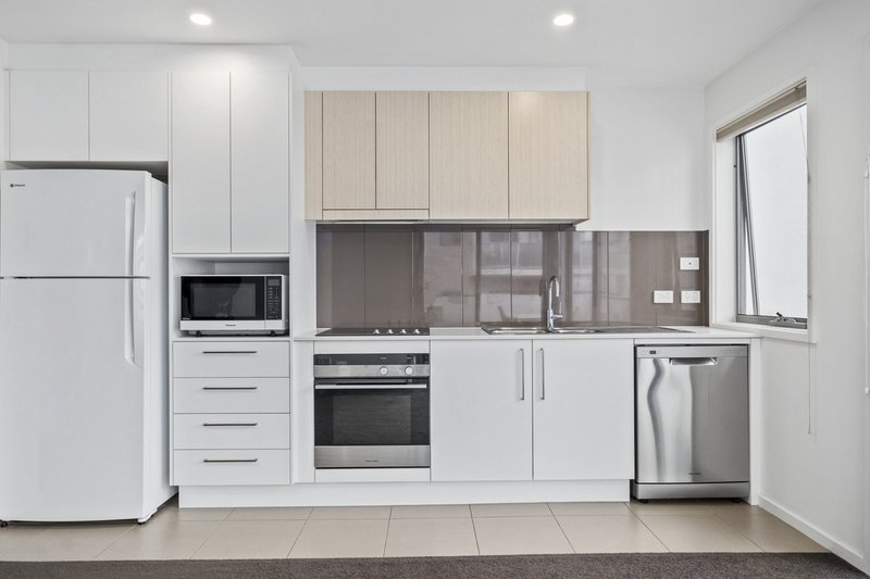 Photo - 4/6 Sapling Street, Harrison ACT 2914 - Image 6