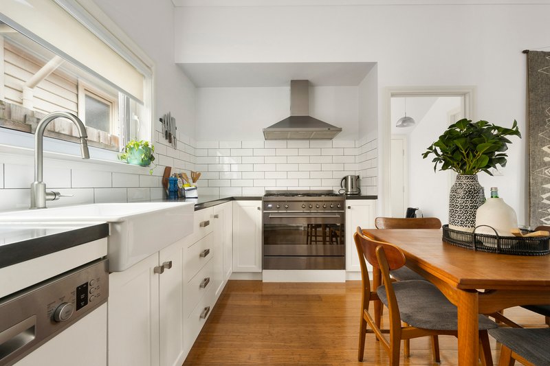 Photo - 46 Sheffield Street, Coburg VIC 3058 - Image 4