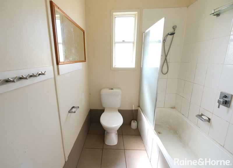 Photo - 46 Shirley Street, Inverell NSW 2360 - Image 8