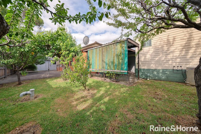 Photo - 46 Shirley Street, St Albans VIC 3021 - Image 12