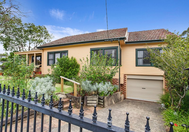 46 Stanleigh Crescent, West Wollongong NSW 2500