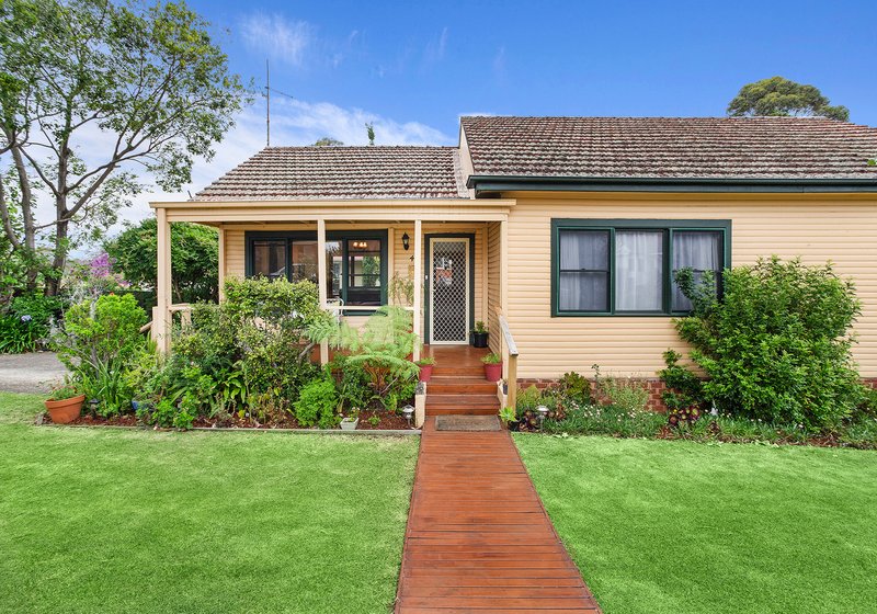 Photo - 46 Stanleigh Crescent, West Wollongong NSW 2500 - Image 22