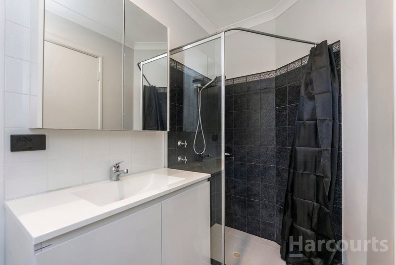 Photo - 46 Steerforth Drive, Coodanup WA 6210 - Image 17
