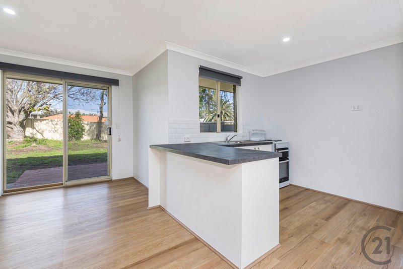Photo - 46 Steerforth Drive, Coodanup WA 6210 - Image 5