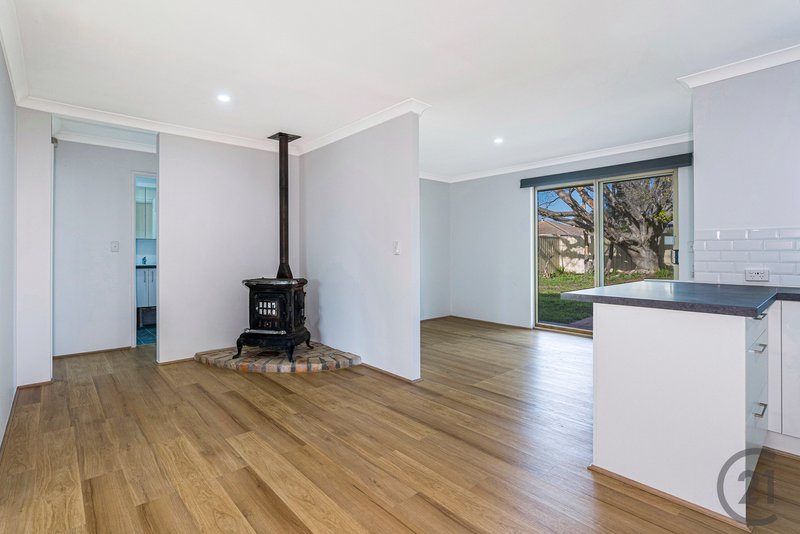 Photo - 46 Steerforth Drive, Coodanup WA 6210 - Image 9