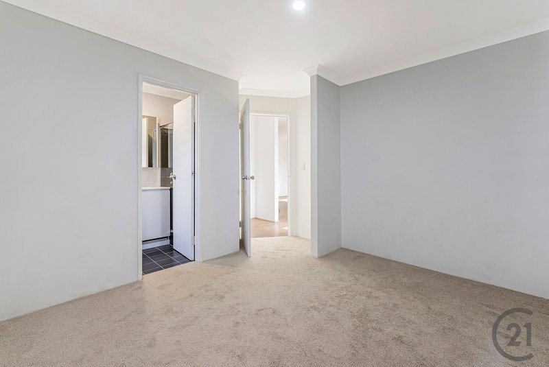 Photo - 46 Steerforth Drive, Coodanup WA 6210 - Image 14