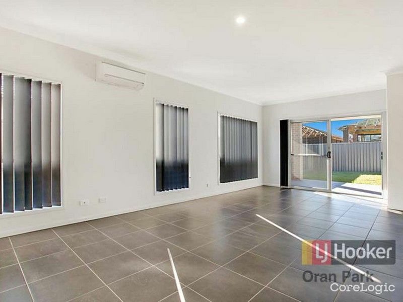 Photo - 46 Steward Street, Oran Park NSW 2570 - Image 4