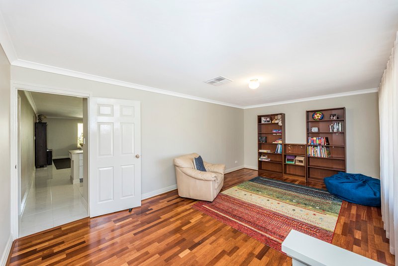 Photo - 46 Success Dr , Rockingham WA 6168 - Image 4