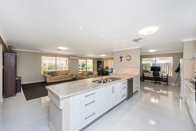 Photo - 46 Success Dr , Rockingham WA 6168 - Image 8