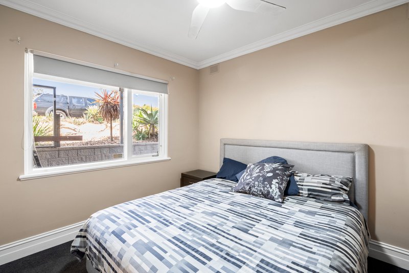 Photo - 46 Sugarloaf Road, Chandlers Hill SA 5159 - Image 12