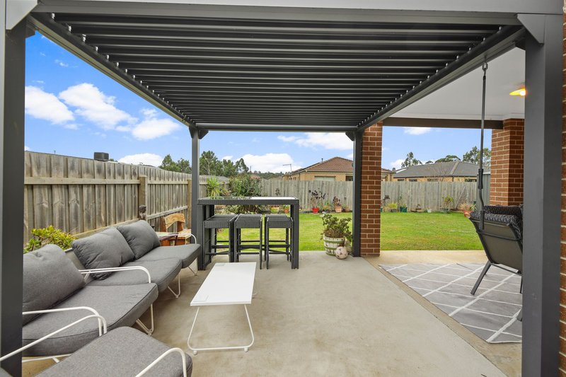 Photo - 46 Summerhill Boulevard, Drouin VIC 3818 - Image 17