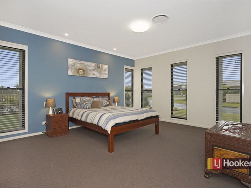 Photo - 46 Sundown Place, Jacobs Well QLD 4208 - Image 10