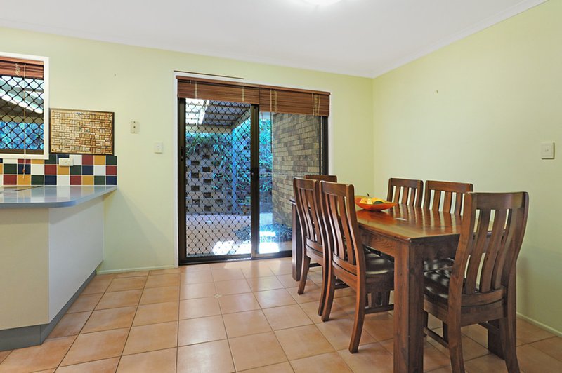 Photo - 46 Teenan Street, Ferny Hills QLD 4055 - Image 4