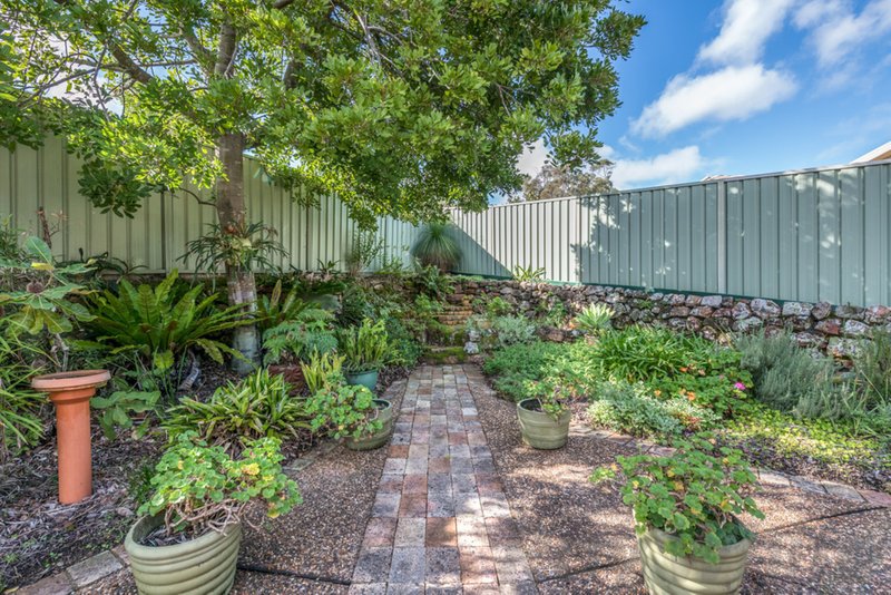 Photo - 46 Turnbull Street, Fennell Bay NSW 2283 - Image 4