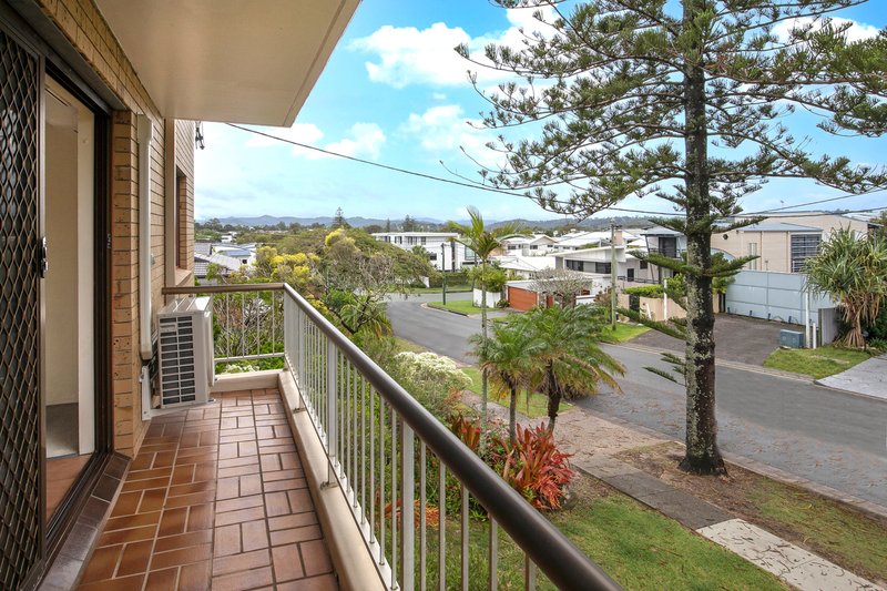 Photo - 4/6 Twelfth Avenue, Palm Beach QLD 4221 - Image 5