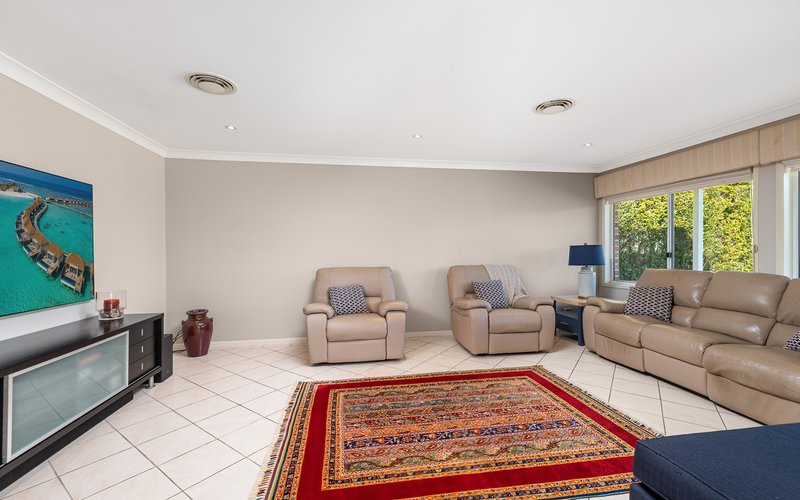 Photo - 46 Ultimo Street, Caringbah South NSW 2229 - Image 4