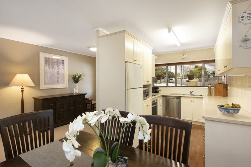 Photo - 46 Verbena Street, Mount Gravatt QLD 4122 - Image 3