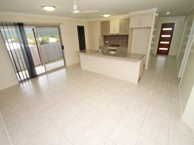 Photo - 46 Victoria Avenue, Glen Eden QLD 4680 - Image 6