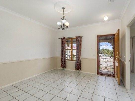 Photo - 46 Vistula Circuit, Springfield QLD 4300 - Image 2