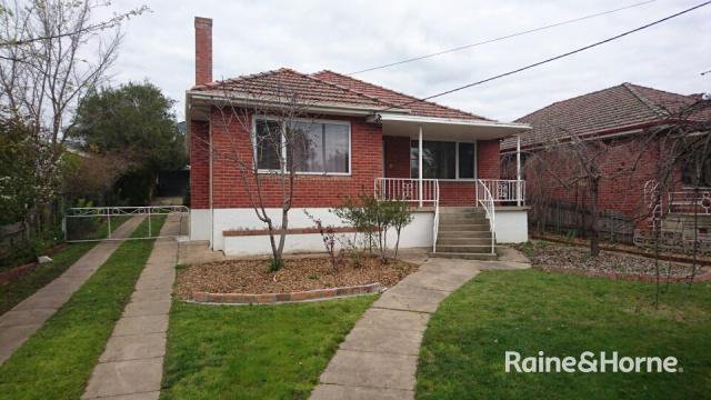 Photo - 46 Vittoria , Bathurst NSW 2795 - Image 1