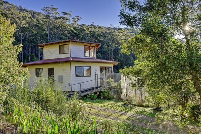 46 Waterfall Bay Road, Eaglehawk Neck TAS 7179