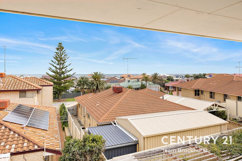 Photo - 46 Watersun Drive, San Remo WA 6210 - Image 1