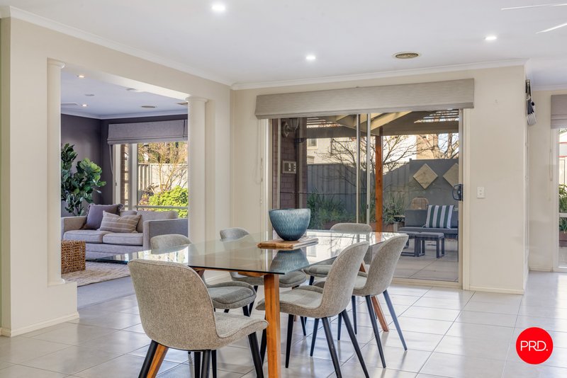 Photo - 46 Waterview Drive, White Hills VIC 3550 - Image 5