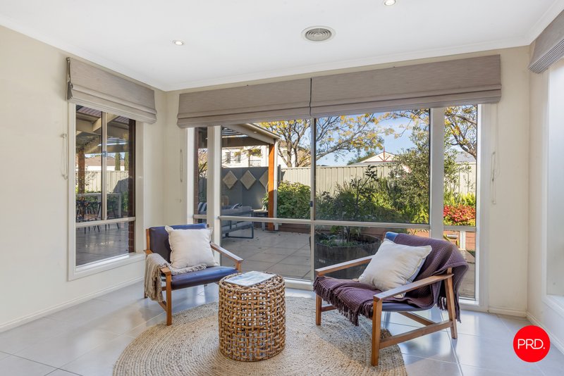 Photo - 46 Waterview Drive, White Hills VIC 3550 - Image 6