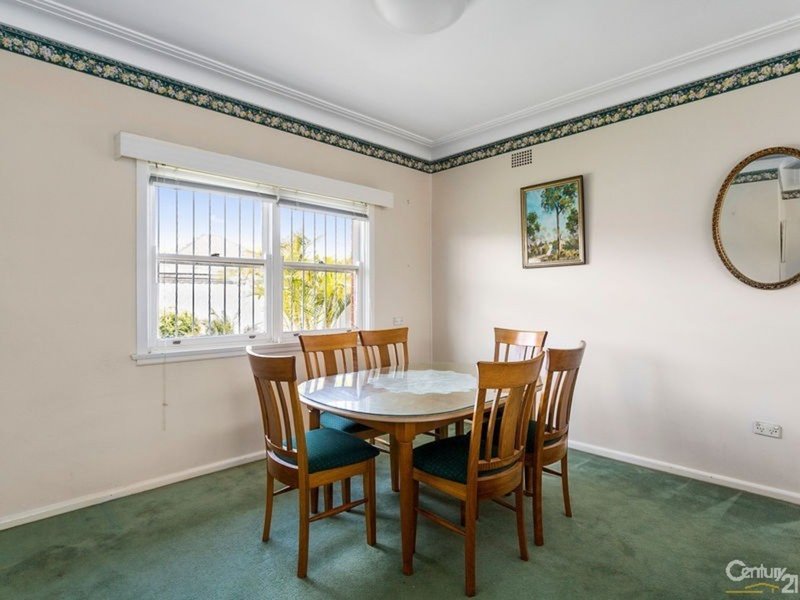 Photo - 46 Watkin Street, Bexley NSW 2207 - Image 7