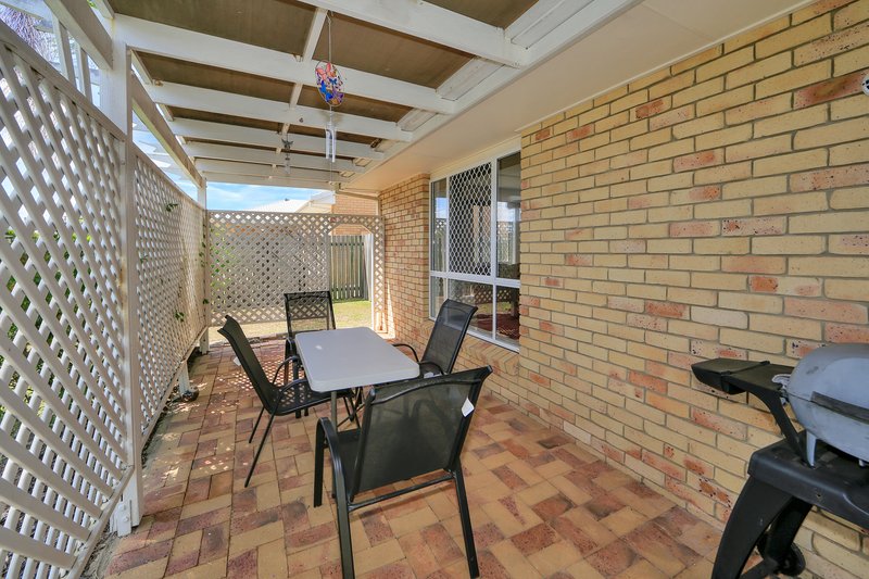 Photo - 46 Wattle Street, Point Vernon QLD 4655 - Image 12