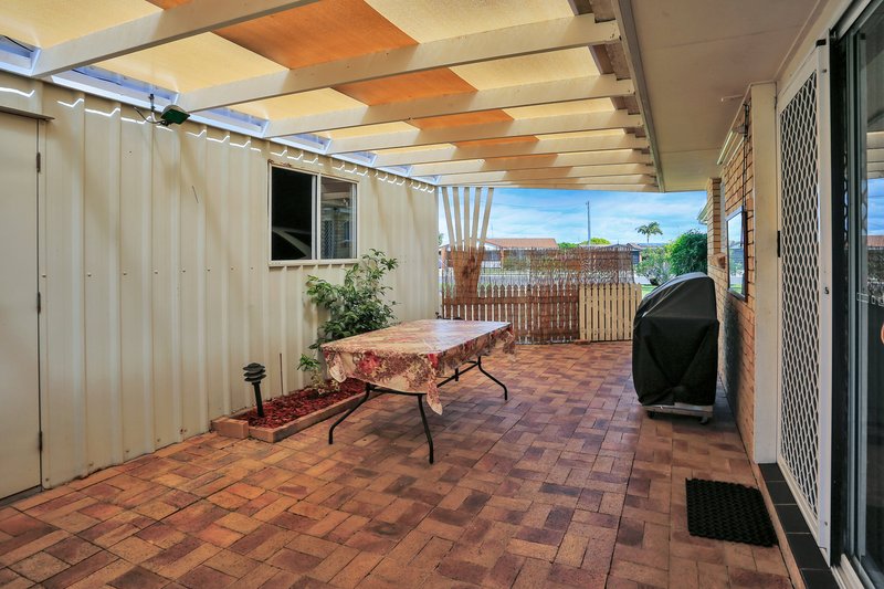 Photo - 46 Wattle Street, Point Vernon QLD 4655 - Image 13