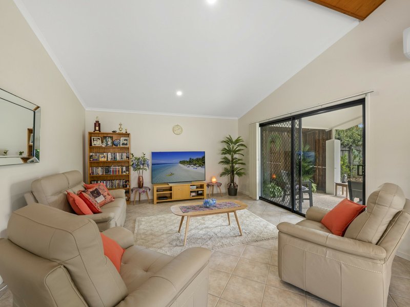 Photo - 46 Wattlebird Drive, Twin Waters QLD 4564 - Image 4