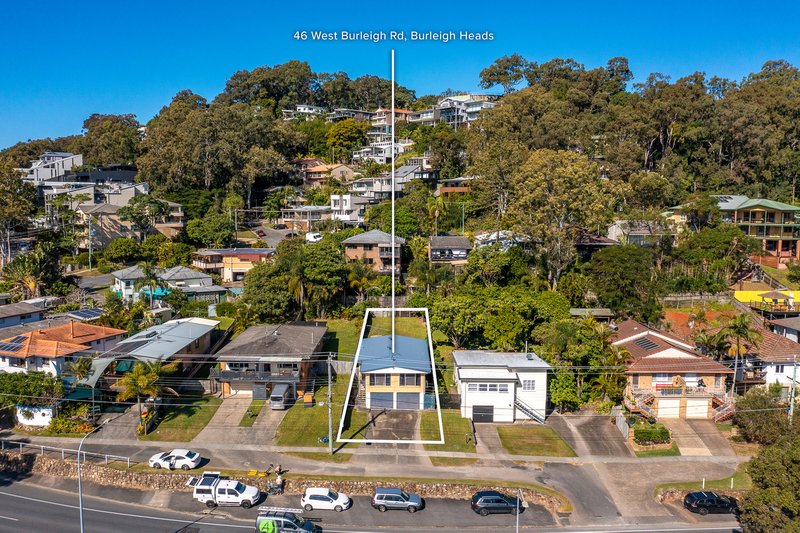 Photo - 46 West Burleigh Road, Burleigh Heads QLD 4220 - Image 2