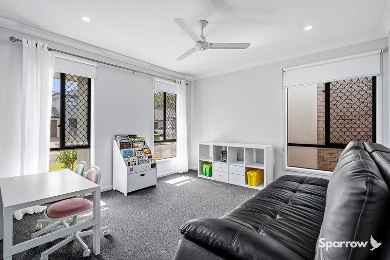 Photo - 46 Whistler Place, Pallara QLD 4110 - Image 9