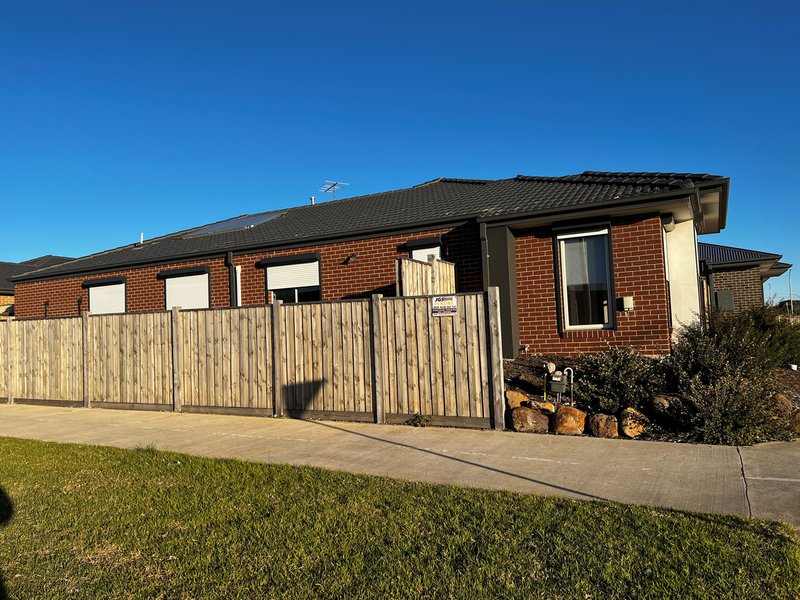 Photo - 46 Willaroy Boulevard, Donnybrook VIC 3064 - Image 18