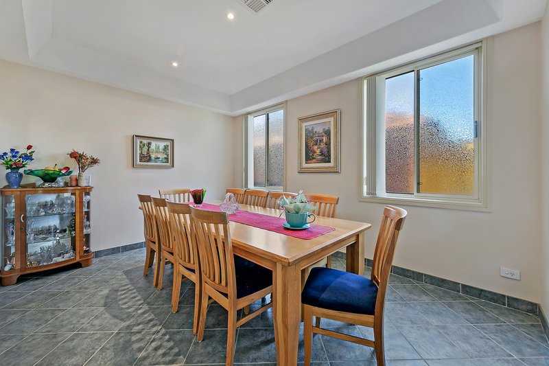 Photo - 46 Willoughby Street, Epping NSW 2121 - Image 7