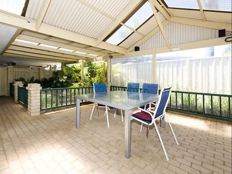 Photo - 46 Woodleigh Gardens, Ballajura WA 6066 - Image 19