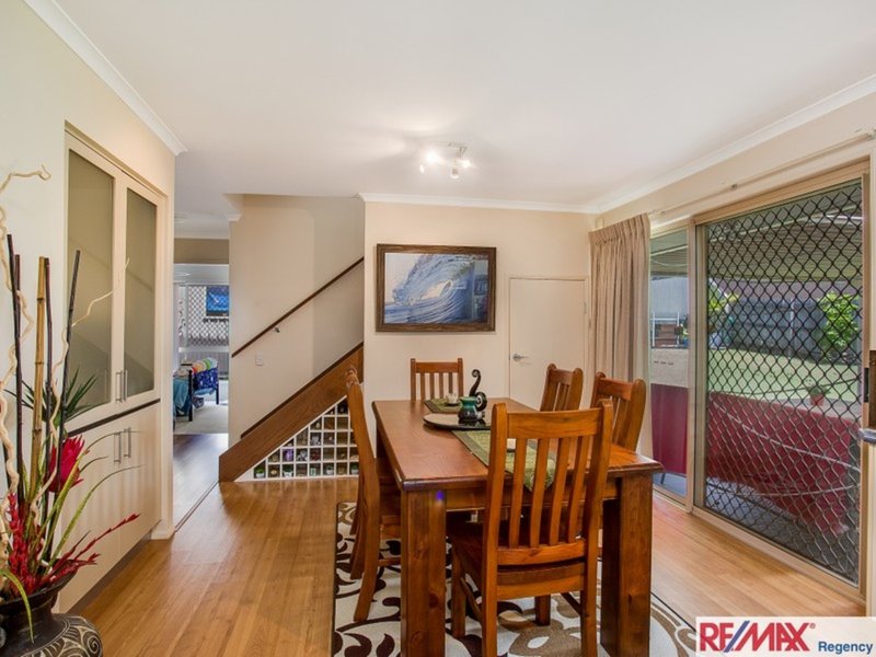 Photo - 46 Ziedan Drive, Mudgeeraba QLD 4213 - Image 4