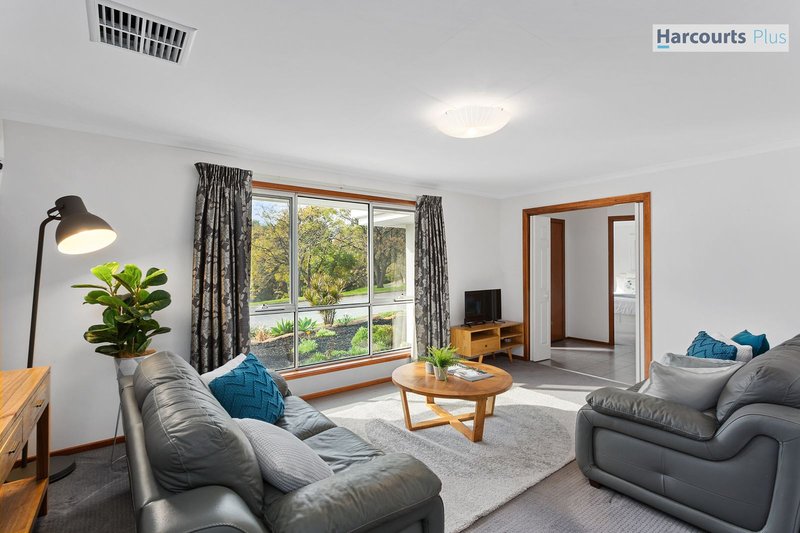 Photo - 46 Zwerner Drive, Hallett Cove SA 5158 - Image 3