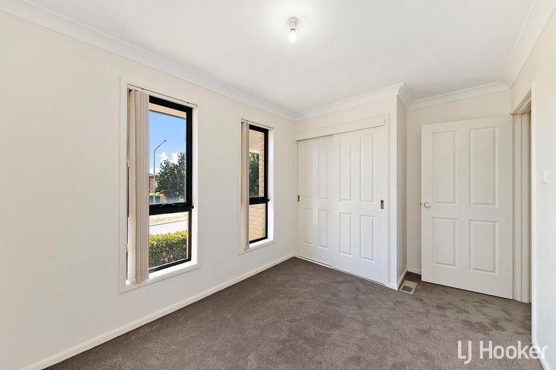 Photo - 4/60 Benaroon Circuit, Amaroo ACT 2914 - Image 8