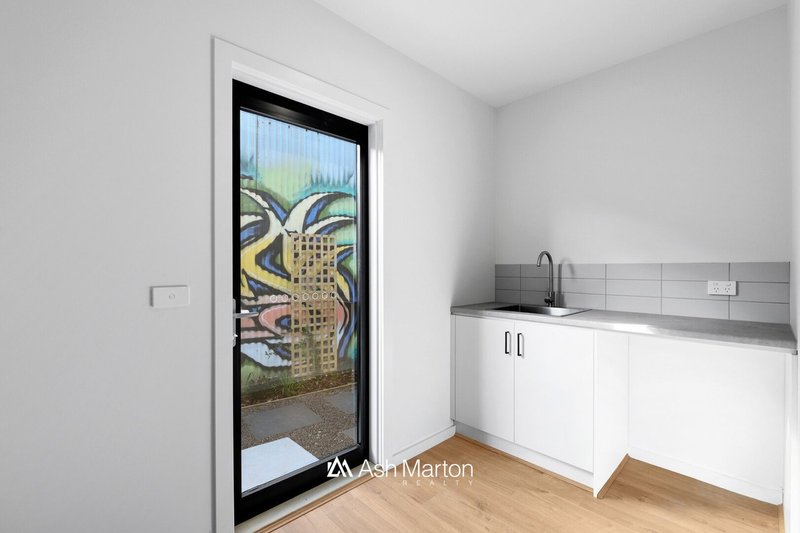 Photo - 4/60 Mcmahons Road, Frankston VIC 3199 - Image 6