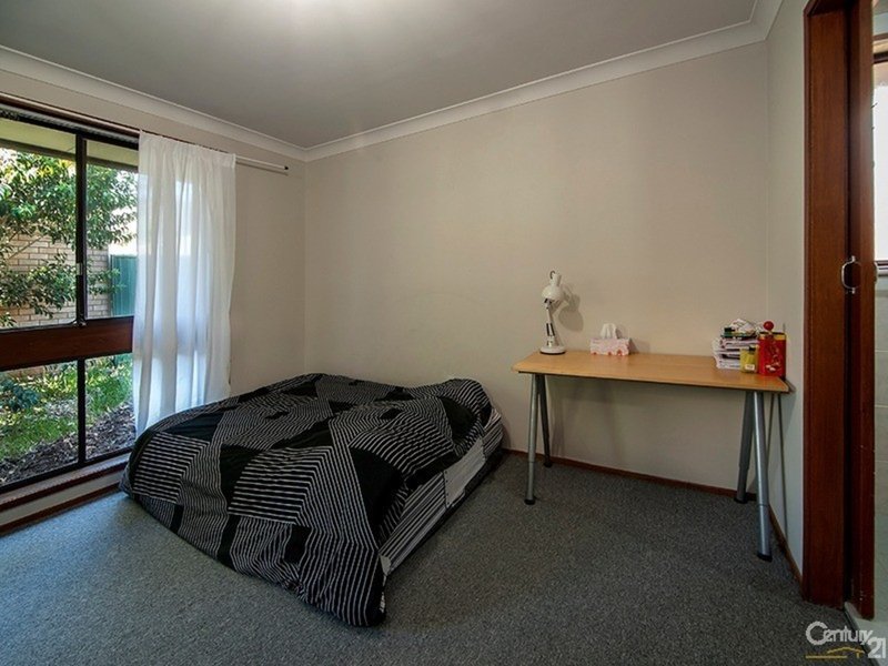 Photo - 4/60 Olive Street, Condell Park NSW 2200 - Image 4